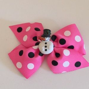 Never been worn Hair bow!